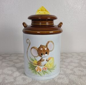 1981 Sears, Roebuck & Co. MOUSE WITH CHEESE COOKIE JAR Vintage Ceramic Japan